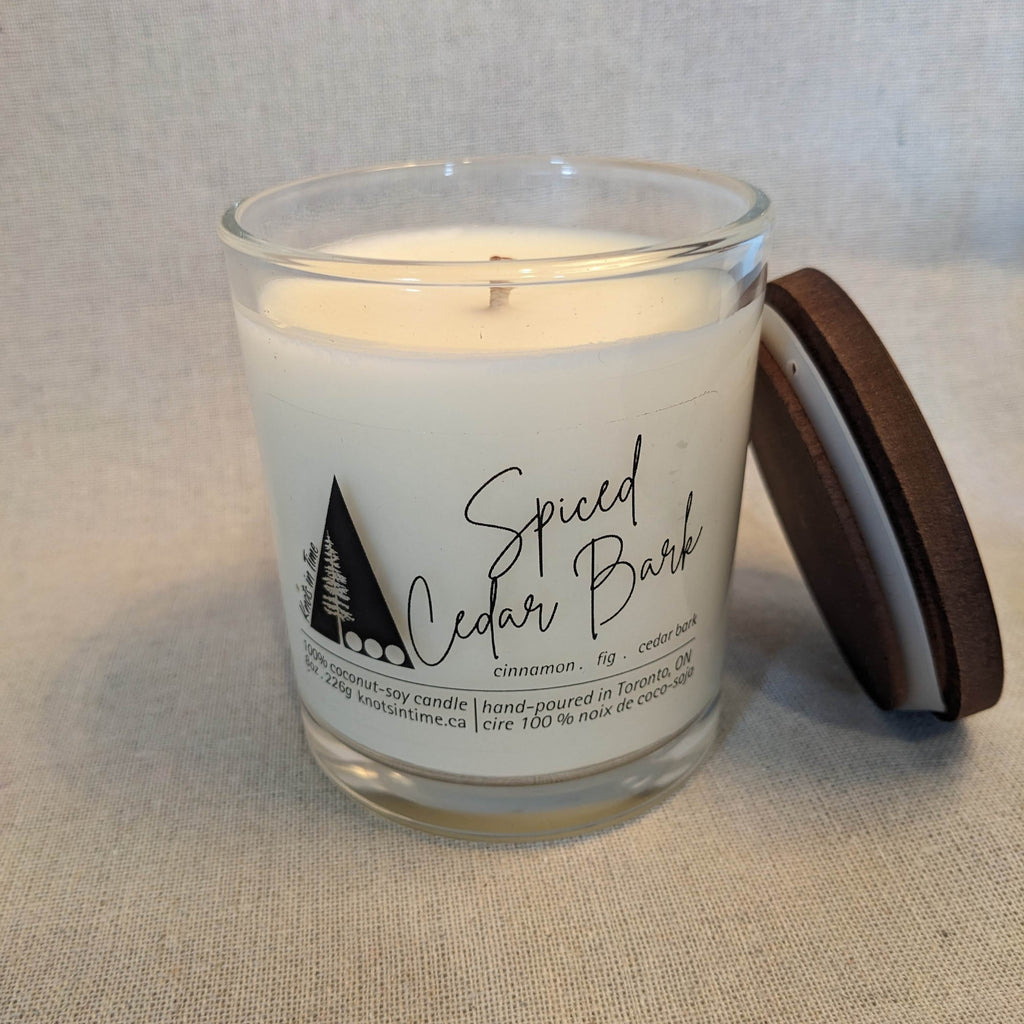 Spiced Cedar Bark 8oz Clear Glass Candle